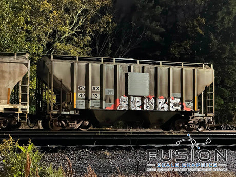 HO Scale GNAX Covered Hoppers Patching and Numbering Decal Set W/ White Patches